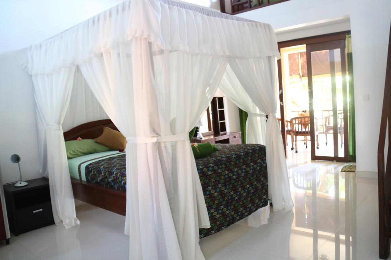 Blue Star Bungalows & Cafe Amed Exteriör bild