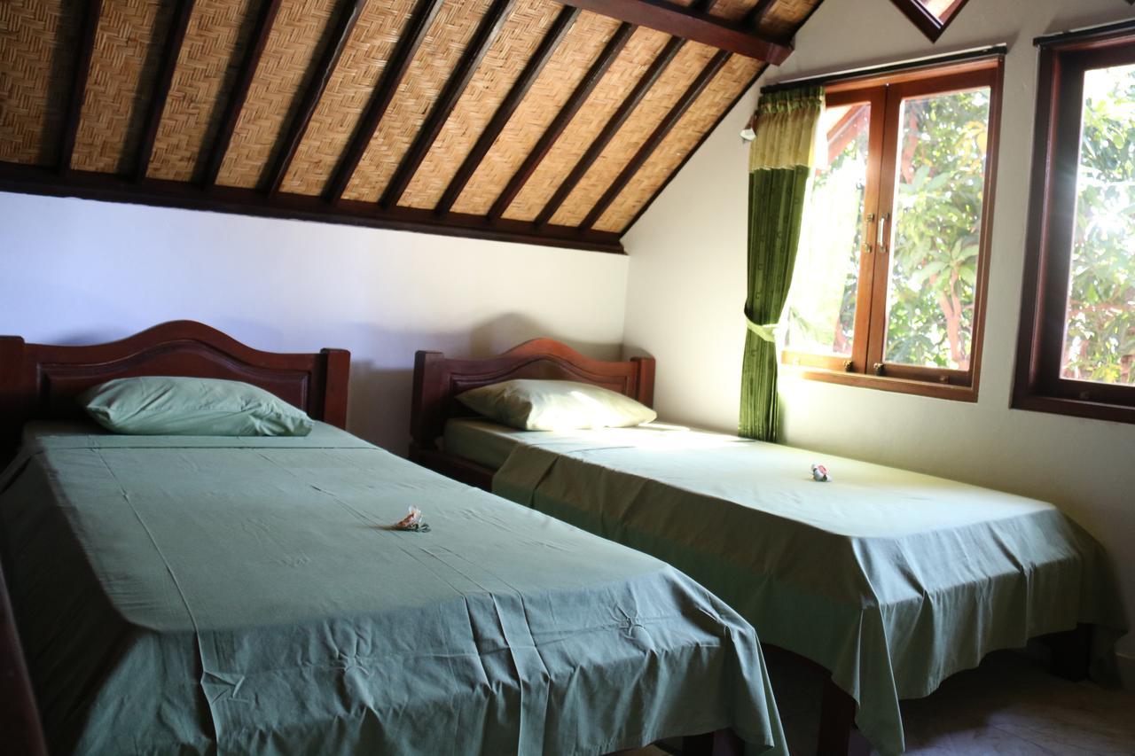 Blue Star Bungalows & Cafe Amed Exteriör bild
