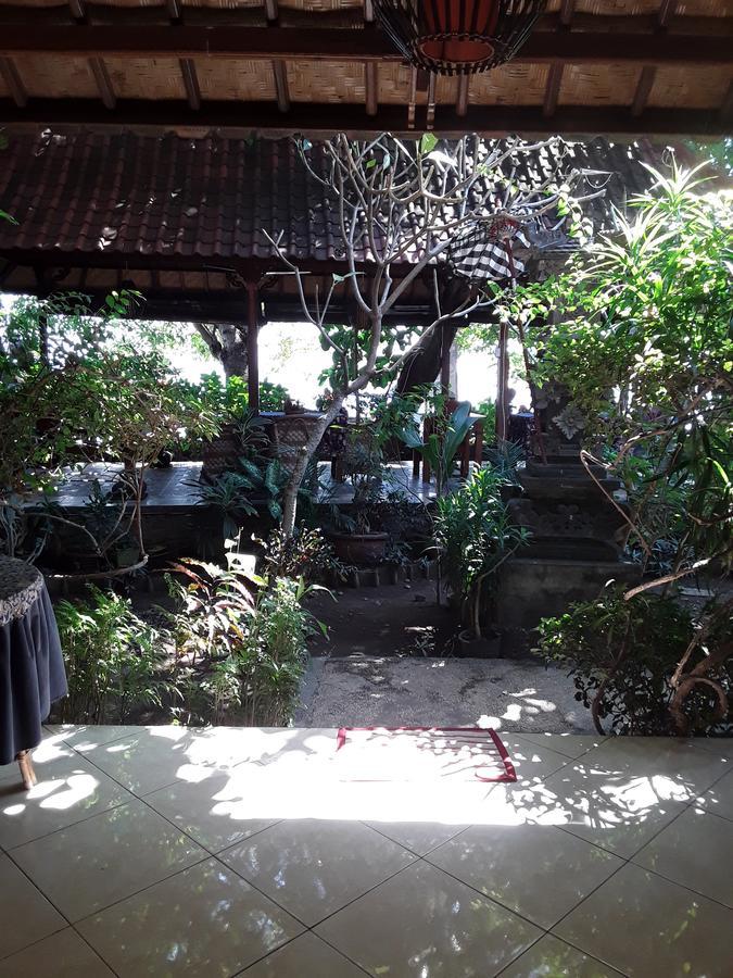 Blue Star Bungalows & Cafe Amed Exteriör bild