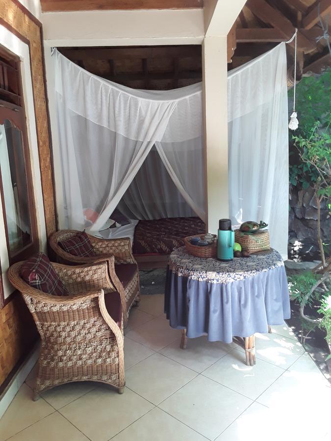 Blue Star Bungalows & Cafe Amed Exteriör bild