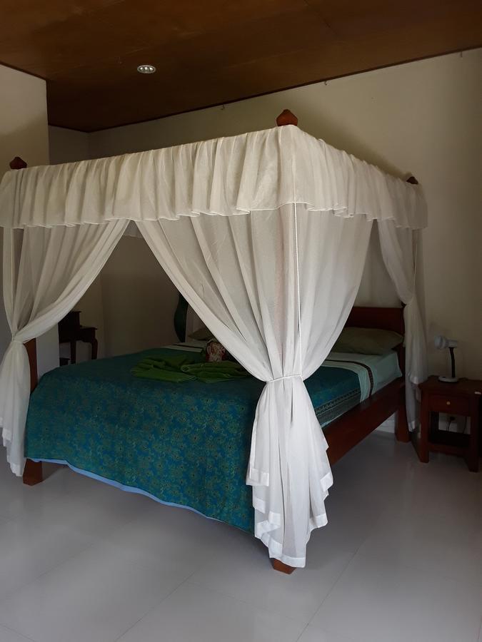 Blue Star Bungalows & Cafe Amed Exteriör bild