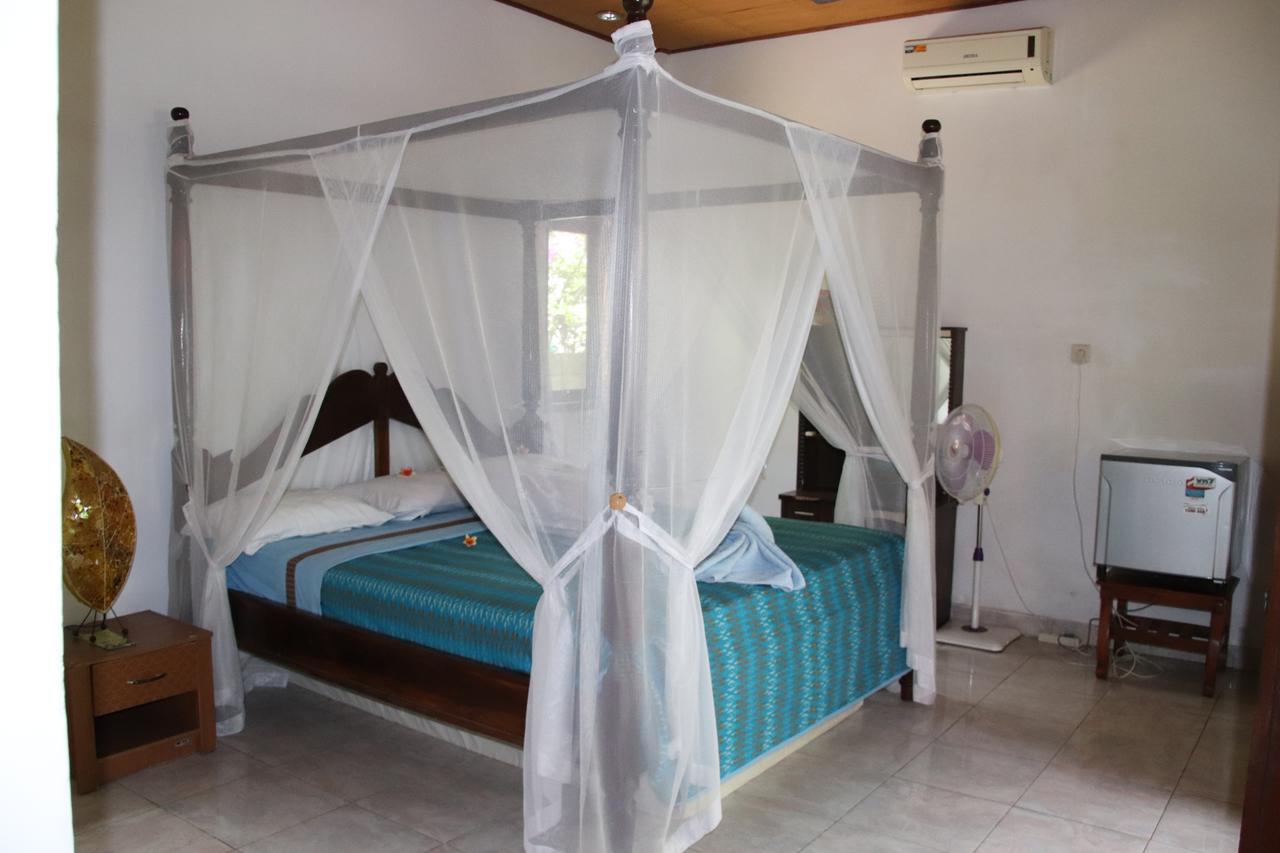 Blue Star Bungalows & Cafe Amed Exteriör bild
