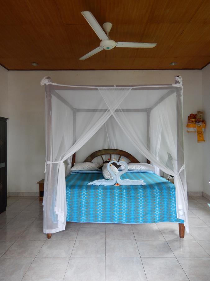 Blue Star Bungalows & Cafe Amed Exteriör bild