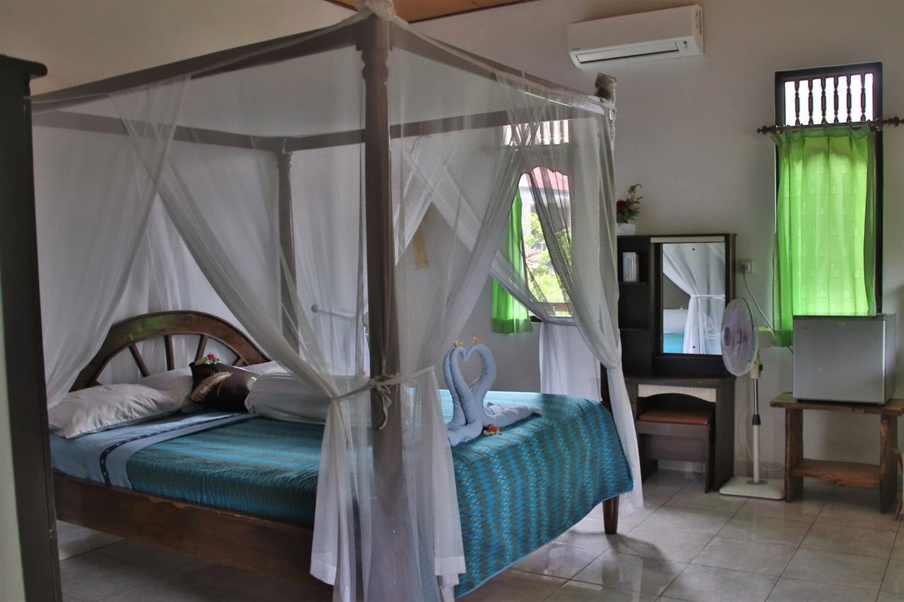 Blue Star Bungalows & Cafe Amed Exteriör bild